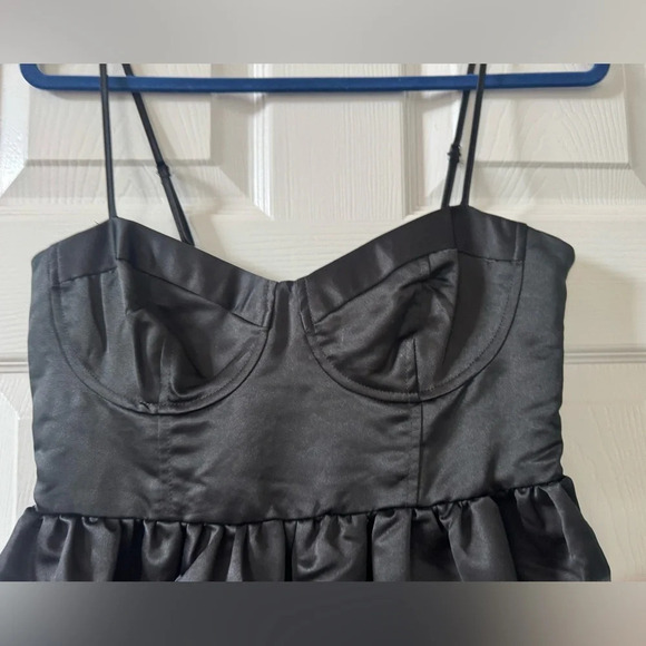 Women's Holiday Sweetheart Bubble Satin Midi Dress - Future Collective sx Small - Picture 3 of 8